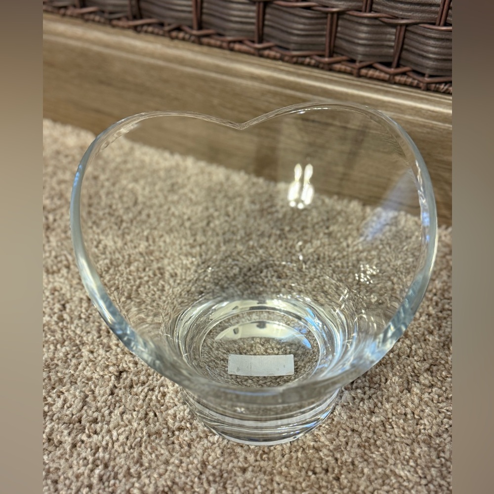 Mikasa Amorosa Heart Shaped Crystal Bowl